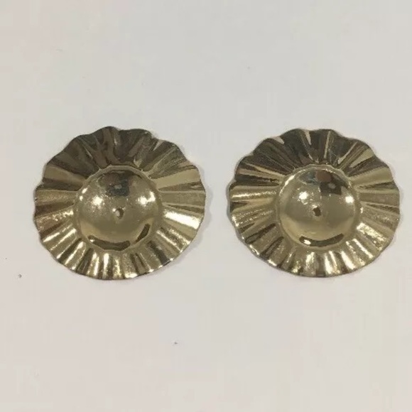 14k Yellow Gold Sea Shell Shape Earring Jacket - Picture 1 of 4